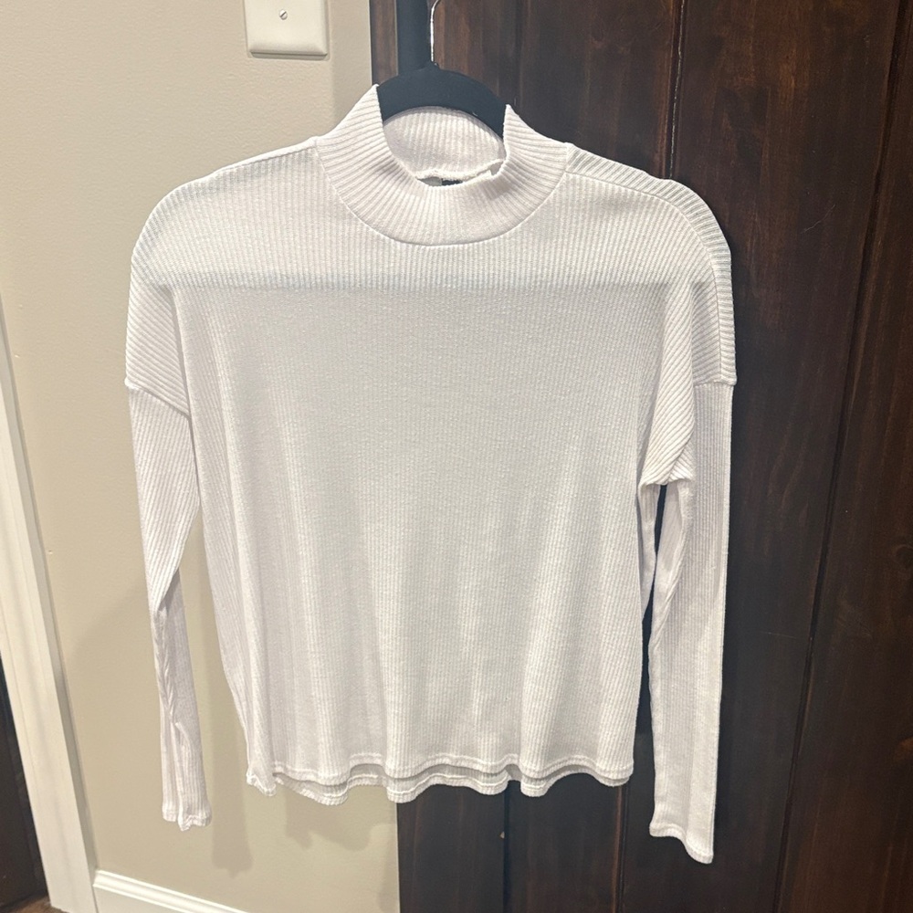 H&M Women's Ribbed Mock Neck Top - White